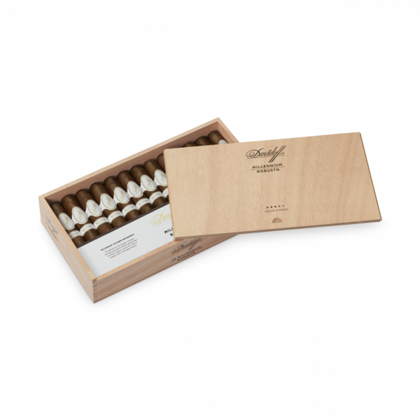 DAVIDOFF MILLENNIUM BLEND ROBUSTO CIGAR