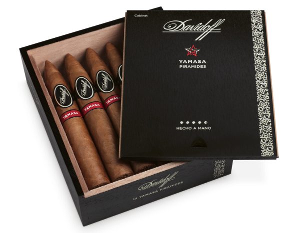 Davidoff Yamasa Piramides Cigar